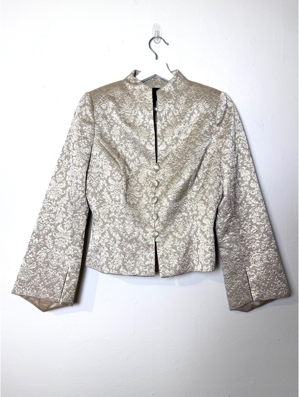 Gold metallic brocade jacket holiday party fitted Carmen Marc Valvo size 8